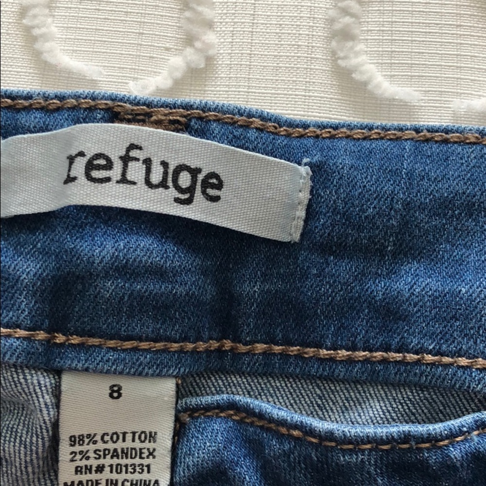 Jeans - Picture 3 of 3